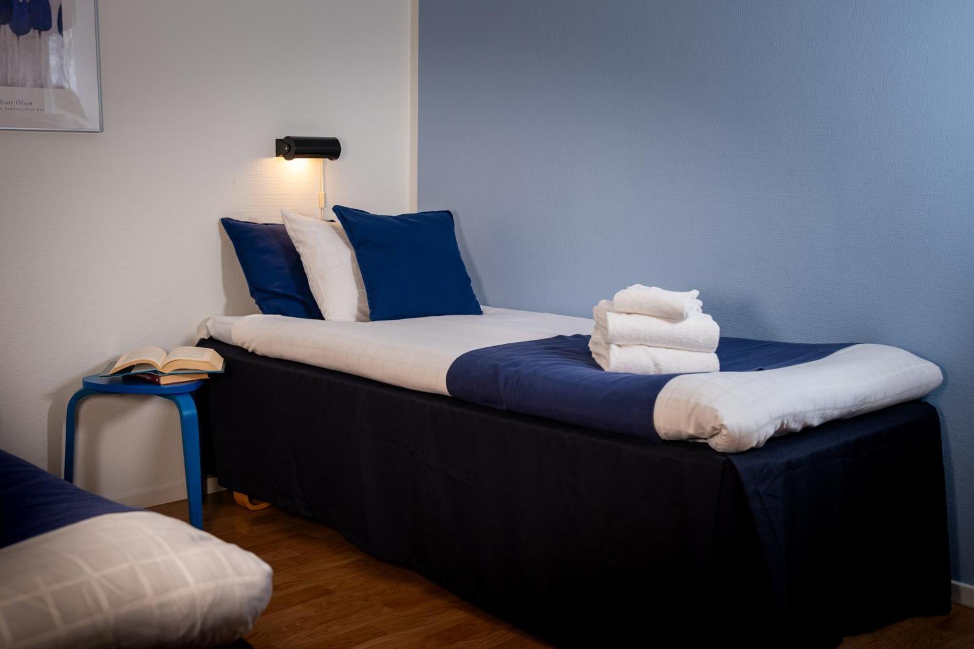 Hoellviksnaes Moeten Mat Logi 3*